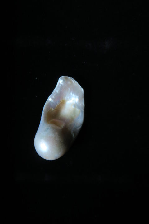 Raw Baroque Pearl B graded #B007